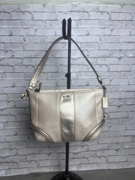 Coach Handbags - Y2k Vintage Coach Mini Chelsea demi bag Mini Carly